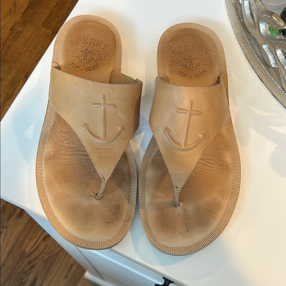 Sperry Tan Sandals with anchor yacht shoes